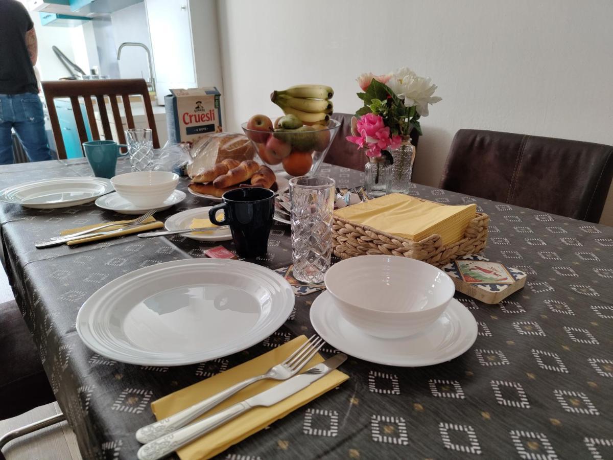 The Diesel Bed And Breakfast Ρότερνταμ Εξωτερικό φωτογραφία
