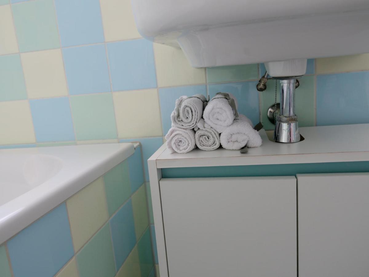 The Diesel Bed And Breakfast Ρότερνταμ Εξωτερικό φωτογραφία